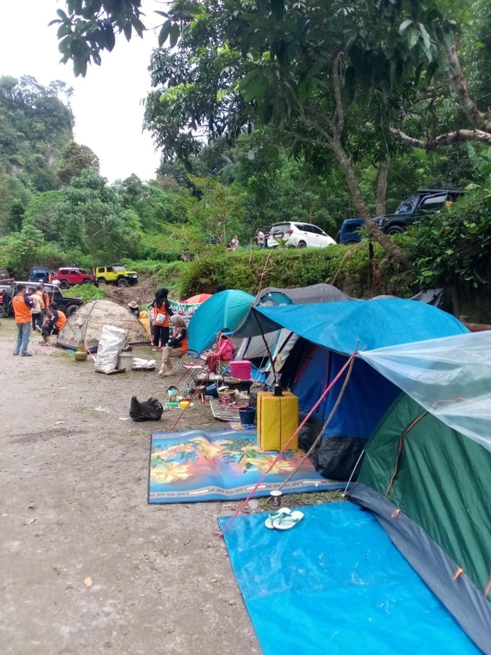 Tapian Ratu Camp Real Bukittinggi Extérieur photo