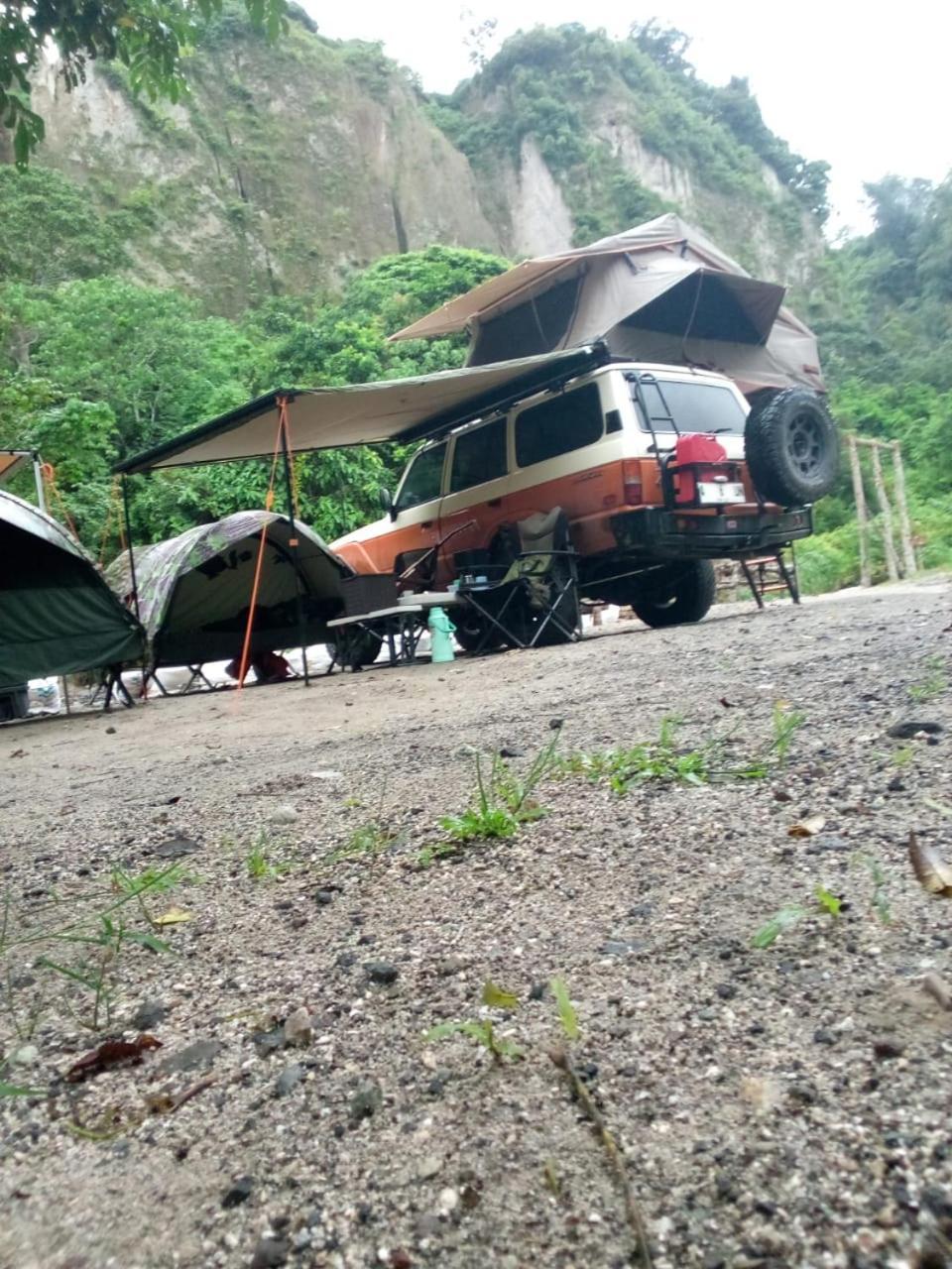 Tapian Ratu Camp Real Bukittinggi Extérieur photo